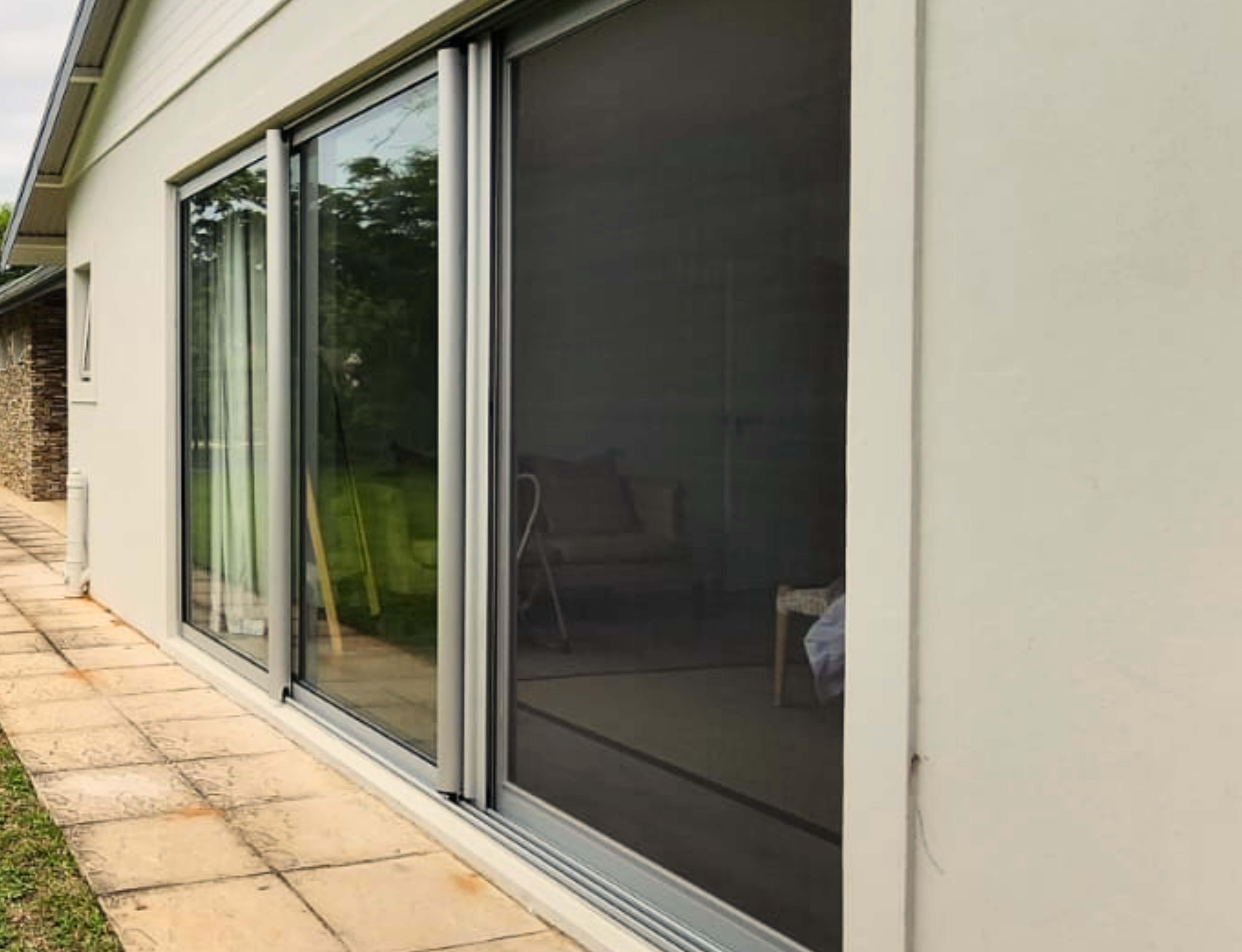 Flyscreen3